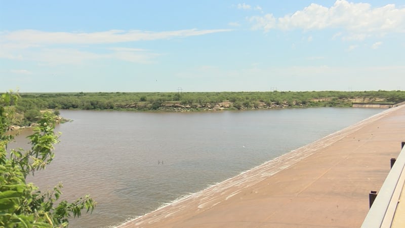 water going over the Lake Arrowhead spillway.